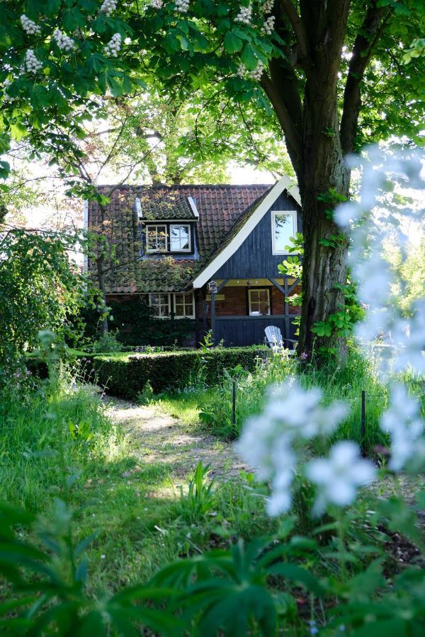Loosan Lodges Gastenhuis Reutum 外观 照片